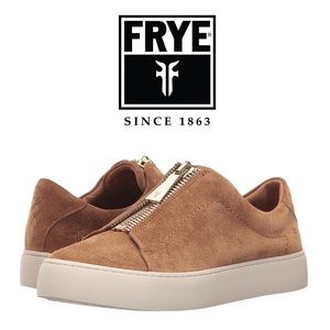 Frye Size 10 Lena Zip Low Sneaker Tan Suede EUC